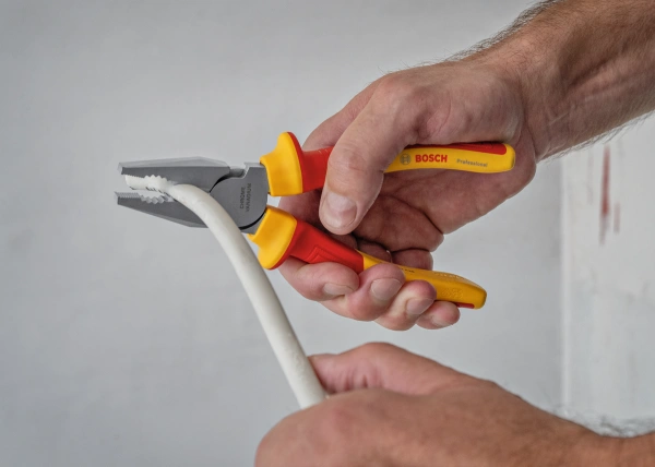 VDE Combination Pliers 180 mm Professional Combination Pliers 29