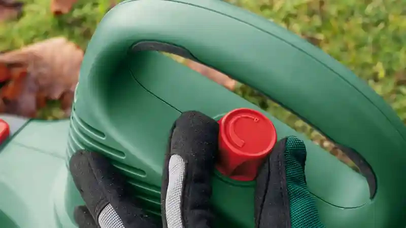 Garden Blower / Vacuum UniversalGardenTi image 4