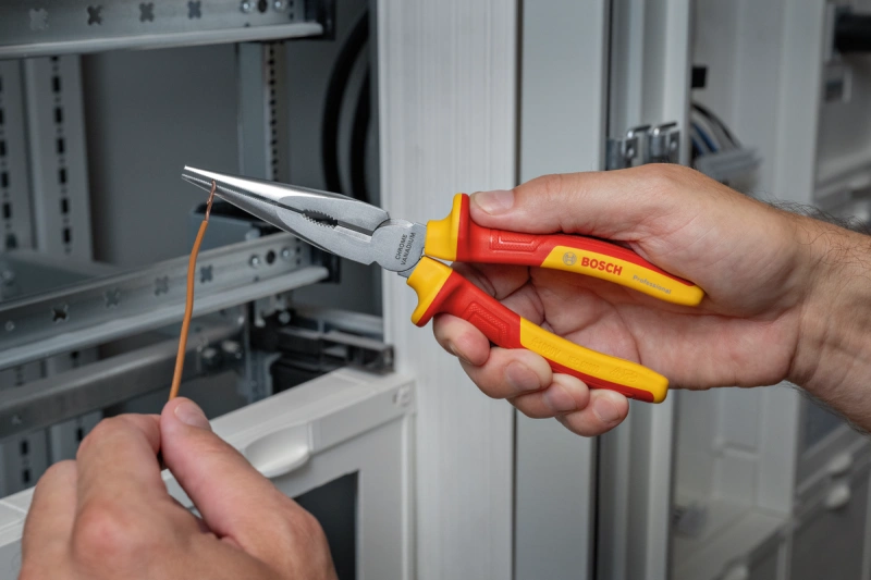 VDE Long Nose Pliers Straight 200 mm Professional image 7